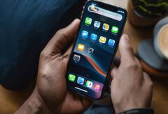 iOS 18 Update: अब और ज्यादा स्मार्ट हो जाएगा आपका iPhone, ये पांच AI फीचर्स बनाएंगे खास