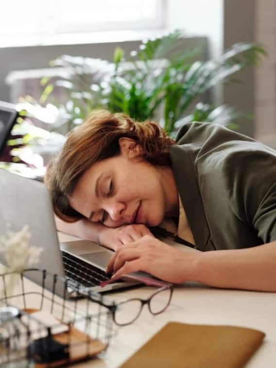 बिना सोए कितने दिन रह सकता है इंसान