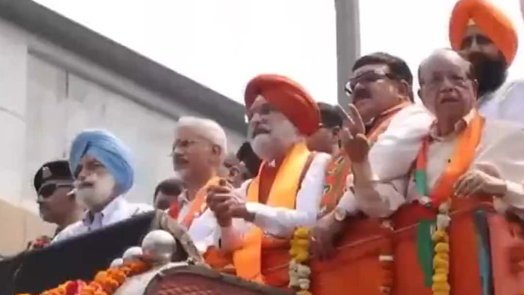 Lok Sabha ELections 2024 BJP Candidate Taranjit Singh Sandhu Promise US Consulates will open in Indian cities Lok Sabha Elections 2024: क्या भारत के अन्य शहरों में भी खुलेंगे अमेरिकी वाणिज्य दूतावास? BJP प्रत्याशी तरणजीत सिंह संधू ने दिया जवाब