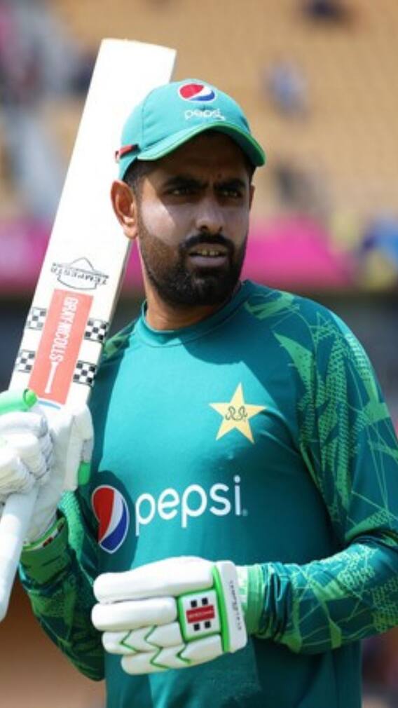 টি-টোয়েন্টিতে বিরাটের রেকর্ডে থাবা বসালেন বাবর