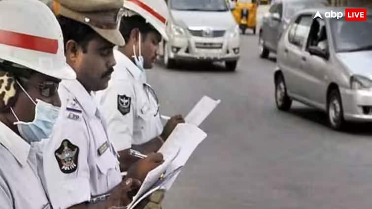 The list of some useful and important documents to carry always when you driving  Challan Rules: ड्राइविंग के दौरान हमेशा साथ रखें ये 5 डॉक्यूमेंट्स, नहीं तो 10 हजार रुपये तक के जुर्माने के साथ खानी पड़ सकती है जेल की हवा