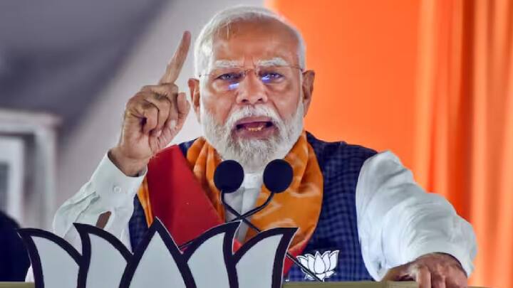 लोकसभा चुनाव के दौरान देश के प्रधानमंत्री नरेंद्र मोदी का पटना में पहली बार रोड शो होगा, जिसकी शुरुआत पटना के भट्टाचार्य रोड से होगी. उनके स्वागत के लिए बीजेपी ने भी अपनी तैयारी पूरी कर रखी है. प्रशासन ने सुरक्षा व्यवस्था का सख्त इंतजाम किया है.