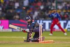 विराट कोहली से दिनेश कार्तिक तक, IPL में सबसे ज़्यादा 'गोल्डन डक' पर आउट होने वाले बल्लेबाज़