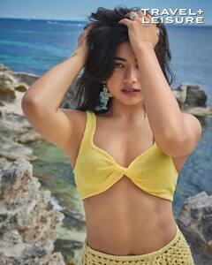 Rashmika Mandanna Latest Photos : ఎల్లో బికినీలో ఫోజులిచ్చిన ఇండియన్ రష్మిక.. ఫోటోల్లో ఎంత హాట్​గా ఉందో