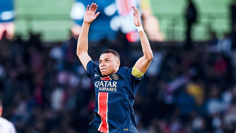 Kylian Mbappe gets booed by Paris Saint-Germain fans on his last home match at Parc de Princes Kylian Mbappe booed: পিএসজির জার্সিতে ঘরের মাঠে নিজের শেষ ম্যাচে দর্শকদের ক্ষোভের শিকার এমবাপে