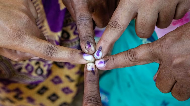 Maharashtra Voting Percentage 2024 fourth phase 57 49 percent voting in 11 constituencies highest in Jalna 68 and lowest in Pune 49 43 percent marathi चौथ्या टप्प्यासाठी 11 मतदारसंघात 57.49 टक्के मतदान, जालन्यात सर्वाधिक 68 तर पुण्यात सर्वात कमी 49.43 टक्के मतदान