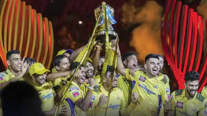 IPL 2024 Prize Money: ઇન્ડિયન પ્રિમિયર લીગ 2024ની (IPL 2024) ફાઈનલ મેચ 26 મેના રોજ ચેન્નઈમાં રમાશે. ટુર્નામેન્ટની ફાઈનલ મેચ જીતનારી ટીમની સાથે હારનાર ટીમને પણ મોટી રકમ મળશે.