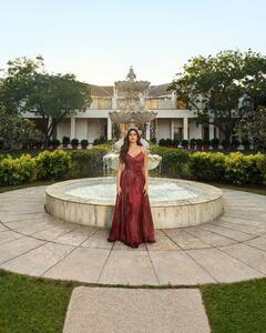 आम लोगों के लिए खुला जाह्नवी कपूर का चेन्नई वाला घर, एक्ट्रेस ने तस्वीरें शेयर कर दिखाई इनसाइड झलक