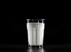 दुनिया में इस देश में मिलता है सबसे सस्ता दूध, एक लीटर दूध के दाम जान उड़ जाएंगे होश