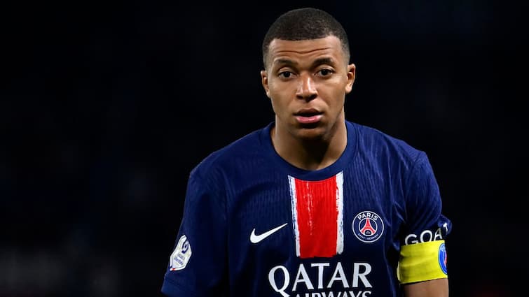 Kylian Mbappe Booed By PSG Fans Final Home Game PSG vs Toulouse Watch Video Kylian Mbappe Gets Booed By PSG Fans In His Final Home Game For The Club- WATCH