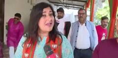 Election 2024: Delhi महिला आयोग की पूर्व अध्यक्ष के साथ मारपीट को लेकर बोलीं Bansuri Swaraj |