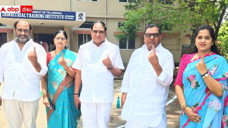 Telangana Elections 2024 Polling percentage till 5 PM is 61 TS Election 2024 Polling percentage: తెలంగాణలో 5 గంటల వరకు 61.16 శాతం ఓటింగ్, ఇంకా క్యూ లైన్లలో రద్దీ