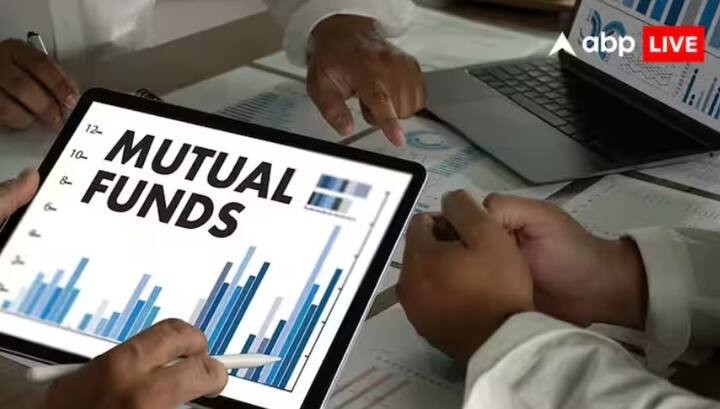 टाटा लार्ज कॅप फंडाने गेल्या तीन वर्षांत साधारण 18.08 टक्के प्रतिवर्ष SIP रिटर्न दिलेले आहेत. या फंडात तुम्ही अगदी 100 रुपयांच्या SIP ने गुंतवणूक करू शकता. या मूच्यूअल फंडाची साईझ 2103 कोटी रुपये आहे.