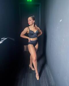 Photos: सनराइजर्स हैदराबाद की चियरलीडर ने लगाया हॉटनेस का तड़का, तस्वीरें आपको भी बना देंगी दीवाना