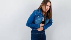 મોડી રાત્રે ખાવા-પીવાથી ગેસ અને એસિડિટીની થઈ શકે છે પરેશાની, આ ટ્રિક્સ અપનાવવાથી તાત્કાલિક મળશે આરામ