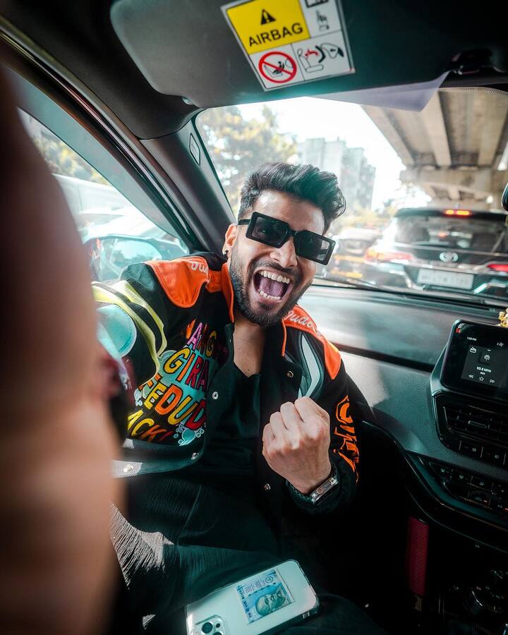 शिव ने आगे कहा- 'मैं उसके लिए बहुत खुश हूं. वो मेरे लिए छोटे भाई जैसा है. मैं उसके लिए बहुत खुश हूं कि वो अपनी नई जिंदगी शुरू करने जा रहा है. मुझे पता है वो हमेशा से अपनी शादी को लेकर बहुत एक्साइटेड था.'