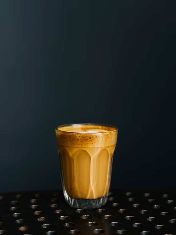 क्या चाय के साथ नमकीन जहर का काम करती है?