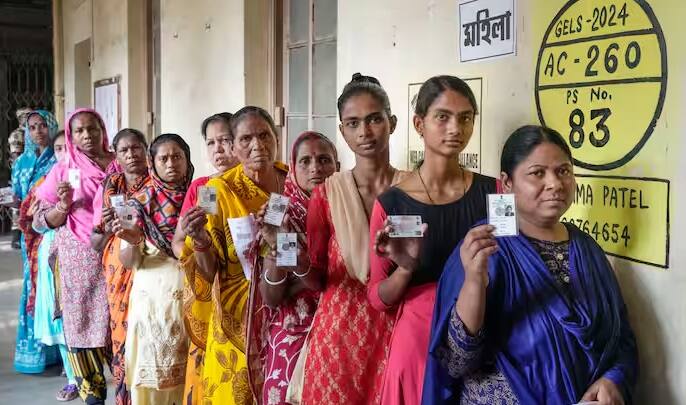 પોલિંગ એજન્ટે આ માટે ચૂંટણી અધિકારીને જાણ કરવી પડશે અને બે રૂપિયા ચૂકવવા પડશે, ત્યારબાદ મતદારની તપાસ કરવામાં આવે છે અને જો મતદાર નકલી નીકળે તો મત રદ કરવામાં આવે છે અથવા તેને મતદાન કરતા અટકાવવામાં આવે છે.