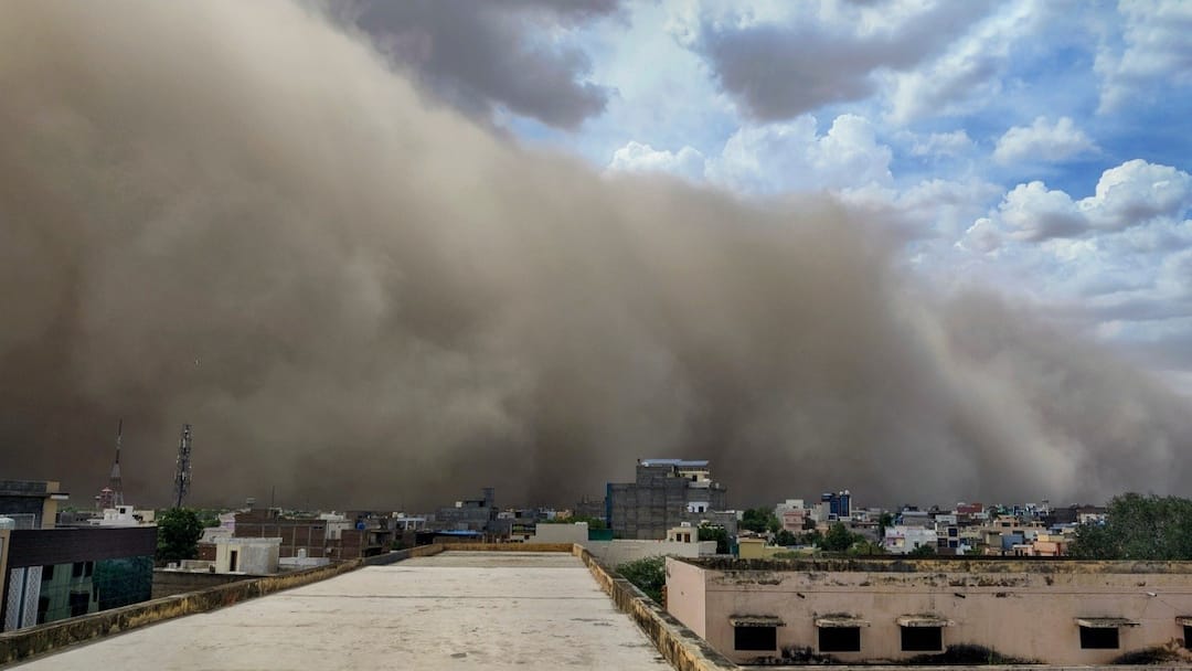 As Dust Storms Batter Mumbai And Delhi, Know Major Causes Behind Increased Instances Dust Storms In India Mumbai Delhi Gujarat Know Major Causes Behind Increased Instances Why Is Dust Storms Caused Explained As Dust Storms Batter Mumbai And Delhi, Know Major Causes Behind Increased Instances
