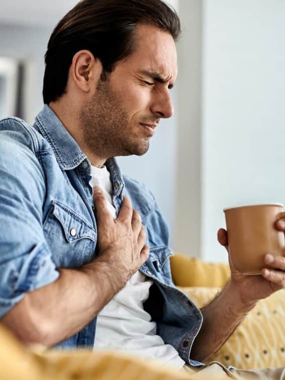 अचानक कैसे आ जाता है हार्ट अटैक?