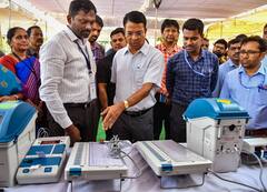 Polling Booth Rules: पोलिंग बूथ पर क्या होता है दो रुपये वाला नियम, जिससे रोकी जा सकती है फर्जी वोटिंग