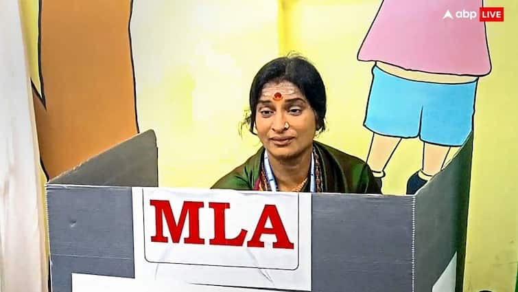 Lok Sabha Elections 2024 Hyderabad BJP candidate Madhavi Lata said FIR Like Medals on checking IDs of Muslim women