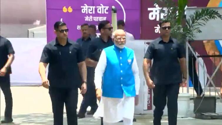 Supreme Court News Supreme Court dismisses plea for action against BJP, PM Modi for hate speech Supreme Court News: PM મોદીના કથિત 'હેટ સ્પીચ' વિરુદ્ધની અરજી SCએ ફગાવી, EC સમક્ષ જવાના આપ્યા નિર્દેશ