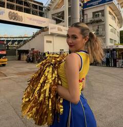 Photos: CSK ની આ ચીયરલીડરે વધાર્યો ઇન્ટરનેટનો પારો, હૉટ તસવીરો તમને કરી દેશે દિવાના