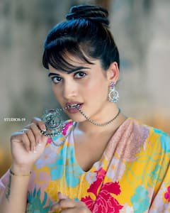 Anchor Sravanthi:  క్యూట్ యాంకర్ గ్లామర్ ట్రీట్- స్రవంతి లేటెస్ట్ ఫోటోలు చూశారా?