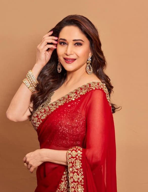 Madhuri Dixit Birthday See Her Beautiful Pics In Traditional And Western Outfits Here Madhuri 6448