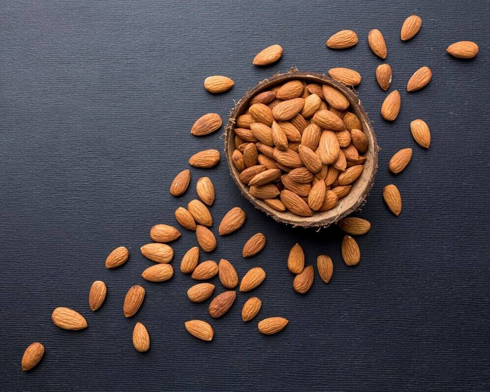 Skin Care Tips: માત્ર ખાવામાં જ નહિ બદામનું ફેસપેક પણ આપે છે લાજવાબ રિઝલ્ટ, આ રીતે કરો અપ્લાય Not only in eating almond face pack also gives amazing results, apply like this Skin Care Tips: માત્ર ખાવામાં જ નહિ બદામનું ફેસપેક પણ આપે છે લાજવાબ રિઝલ્ટ, આ રીતે કરો અપ્લાય