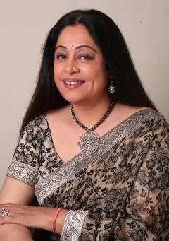 Bollywood Actor In Pakistani Movies :  पाकिस्तानी चित्रपटात झळकले आहेत 'हे' बॉलिवूडचे सेलेब्स ;  पाहा यादी