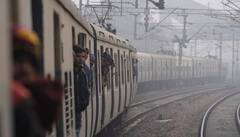 Railway Rules: तत्काल और प्रीमियम तत्काल में कितना लगता है एक्स्ट्रा चार्ज? बुकिंग से पहले जान लीजिए ये बात