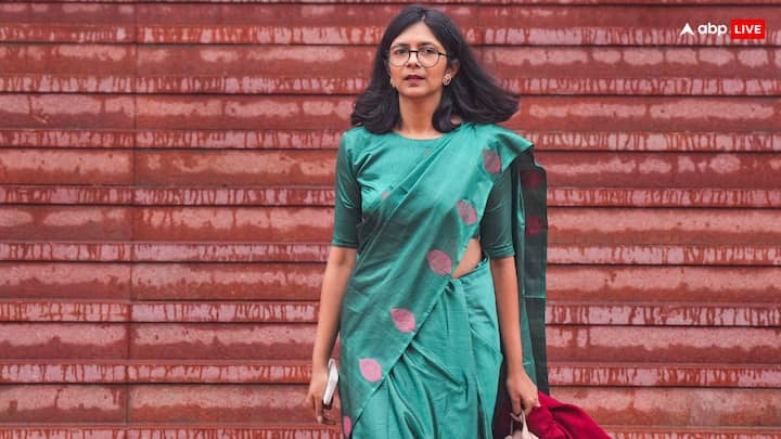 Swati Maliwal: आप की राज्यसभा सदस्य स्वाति मालीवाल ने 13 मई, 2024 को दिल्ली सीएम अरविंद केजरीवाल के प्राइवेट स्टाफ के सदस्य पर दुर्व्यवहार करने का आरोप लगाया था, जिसके बाद वह फिर सुर्खियों में आ गईं.