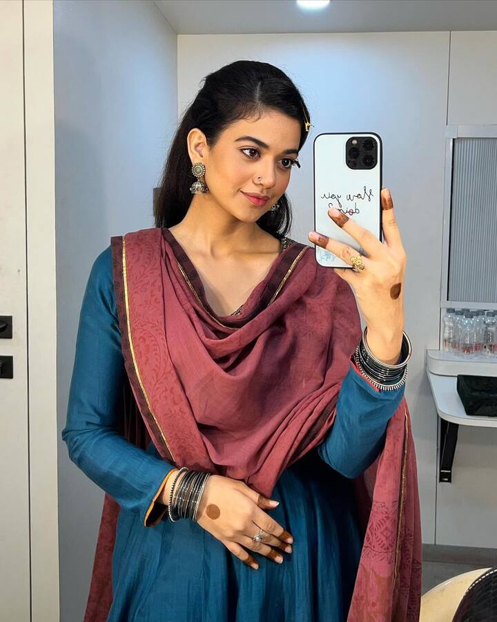 श्रुति शर्मा ने कहा कि ये मेरी जिंदगी का बेस्ट पार्ट है, दरअसल जब श्रुति को इस किरदार के लिए ऑडिशन का कॉल आया वो अपने टीवी शो नमक इश्क का की शूटिंग में बिजी थीं.