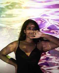 Deepthi Sunaina Latest Photos : ఇల్యూజన్​లో దీప్తి సునయన.. 'కొలవరి ఢీ'తో కలవరం పడుతున్న దీపు