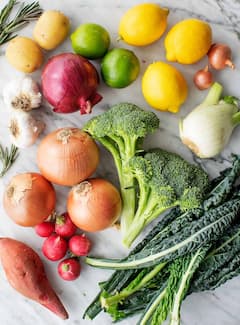 Vegetable Tips: फ्रिज में रखकर भी जल्दी खराब होने लगती हैं सब्जियां, तो इन्हें सही तरीके से करें स्टोर