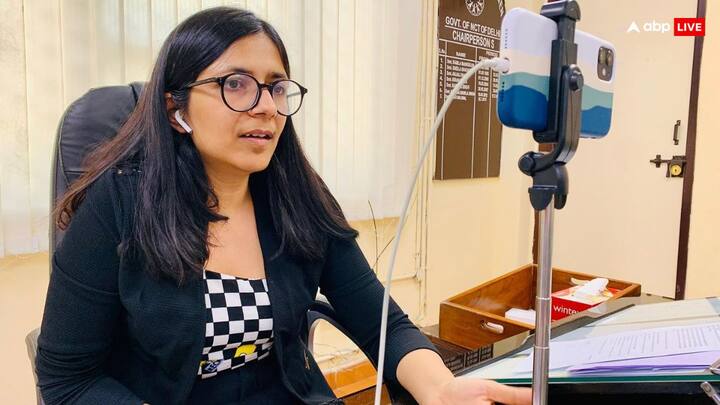 स्वाति मालीवाल उत्तर प्रदेश (यूपी) के गाजियाबाद की रहने वाली हैं. उन्होंने नोएडा के जेएसएस अकैडमी ऑफ टेक्निकल एजुकेशन से इंजीनियरिंग की पढ़ाई (इन्फॉर्मेशन टेक्नोलॉजी में बैचलर डिग्री) की थी.