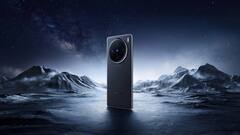 VIVO X100 Ultra: लॉन्च हुआ वीवो का ये तगड़ा फोन, 200MP टेलिफोटो लेंस के साथ मिलते हैं शानदार फीचर