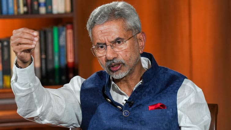 India China Relation Global Times expressed objection to Indian Foreign Minister S Jaishankar statement on Make in India India China Relation : विदेश मंत्री जयशंकर के बयान पर बौखलाया चीन, भारत के खिलाफ उगला जहर