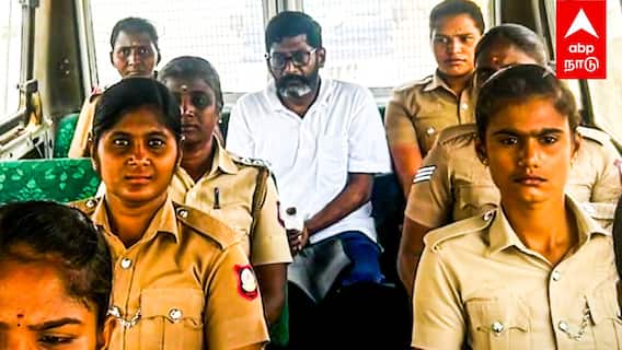 Savukku Shankar : பாடமெடுத்த பெண் POLICE... பவ்யமாக மாறிய சவுக்கு! தமிழக காவல்துறை சம்பவம்