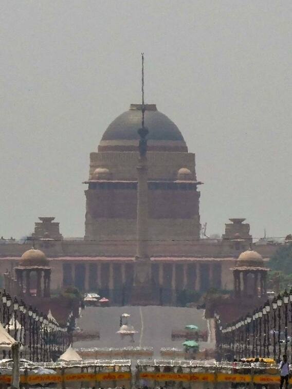 दिल्ली में लू का अलर्ट, हीटवेव से कैसे करें बचाव?