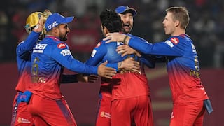 IPL 2024: रॉयल चैलेंजर्स बेंगलुरु के खिलाफ हैं सारे एक्सपर्ट्स, प्लेऑफ में जगह बनाकर टीम देगी मुंहतोड़ जवाब?