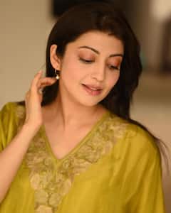 Pranitha Subhash: తల్లి అయినా తరగని అందం- స్మైల్ తో మెస్మరైజ్ చేస్తున్న ప్రణీత