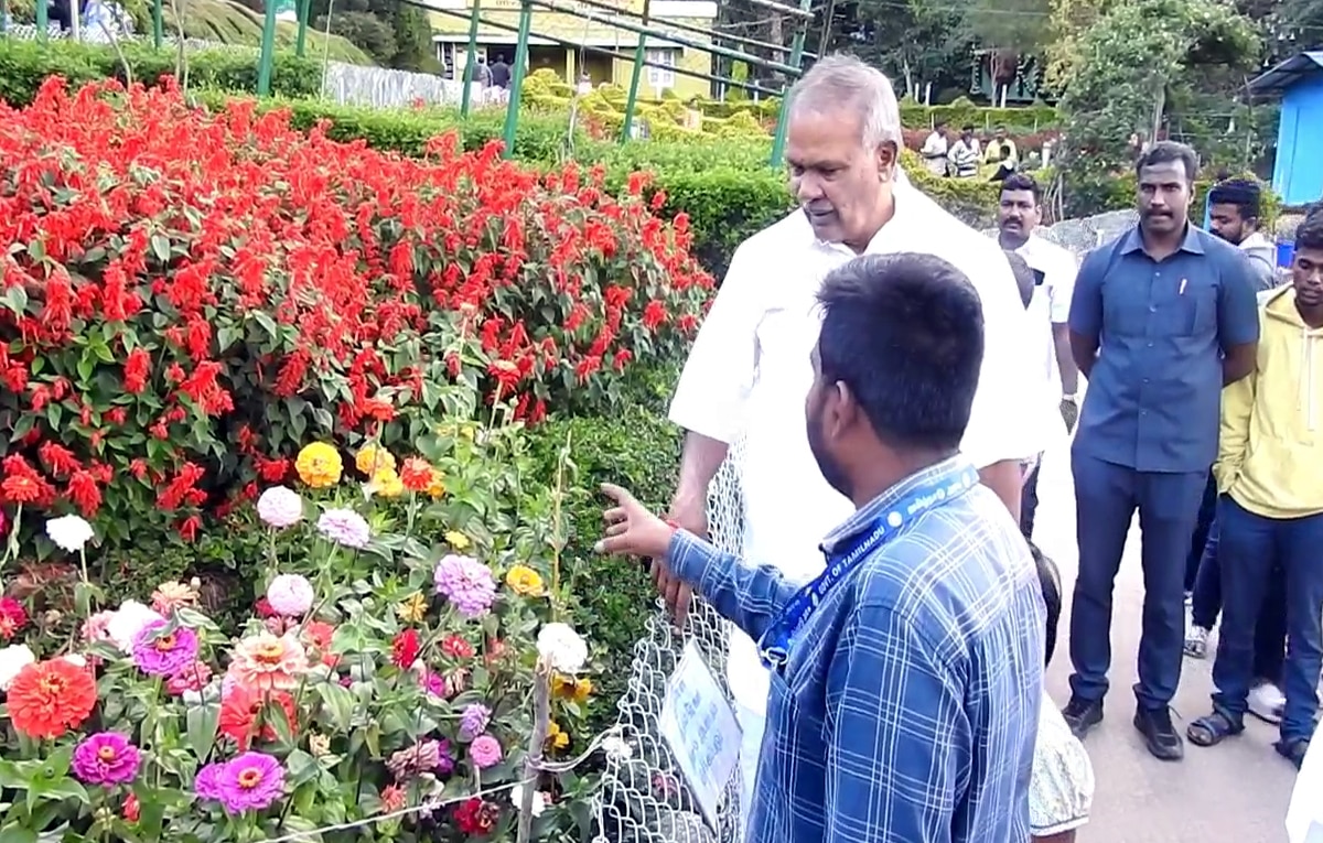 மோடிக்கு வயசாயிடுச்சி; அதனால் அவர் அப்படி பேசலாம்! - சபாநாயகர் அப்பாவு