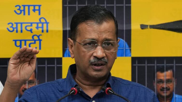 Delhi Liquor Policy: दिल्ली शराब नीति मामले में अब आम आदमी पार्टी भी आरोपी, केजरीवाल और AAP के खिलाफ ED ने दर्ज की चार्जशीट