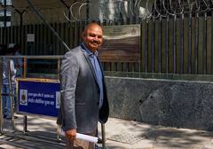 Swati Maliwal Latest Marathi News: मुख्यमंत्री निवासस्थानी गेले तेव्हा...; स्वाती मालिवाल यांच्यासोबत गैरवर्तन, दिल्लीत खळबळ, नेमकं काय घडलं?