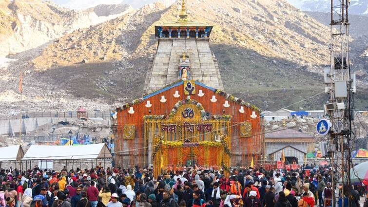Mohan Yadav government appeals devotees to not go for Char Dham Yatra Uttarakhand ANN Char Dham Yatra: 'चार धाम यात्रा पर अभी न जाएं', भारी भीड़ और 11 लोगों की मौत के बाद MP सरकार की अपील