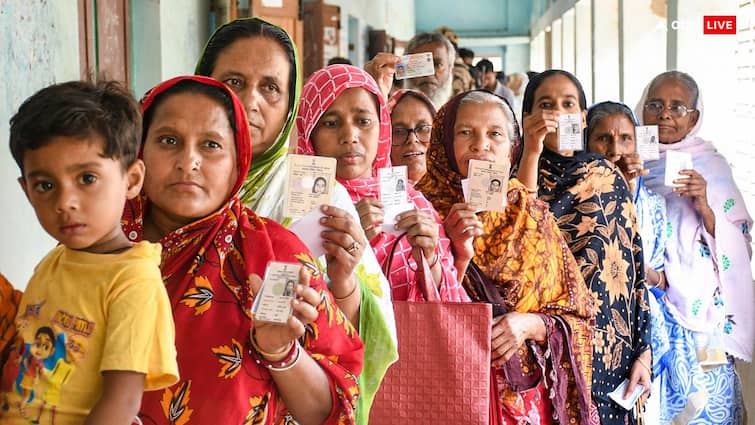 MP Lok Sabha elections Decrease vote bank percentage of women which party will be hit hard ann मध्य प्रदेश में लोकसभा चुनाव में महिला मतदाताओं की संख्या में भारी गिरावट, किस पर पड़ेगा भारी?