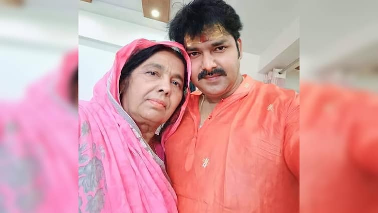 Bhojpuri film actor Pawan Singh mother withdrew nomination from Karakat seat Pawan Singh News: पवन सिंह की मां ने नामांकन लिया वापस, लगाए जा रहे थे कई कयास